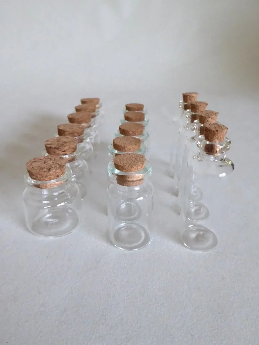 NEW MINI CLEAR GLASS JARS VIALS CORK STOPPERS MINIATURE 3 SIZES (LOT OF 15)